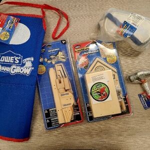 Lowe's Build and Grow Construction Set